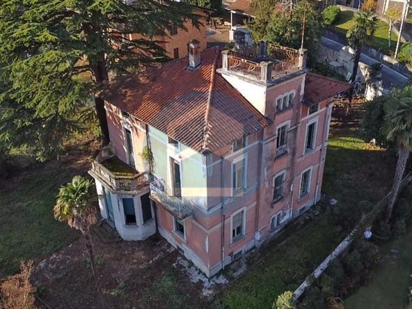 Villa Vendita VILLA SINGOLA IN VENDITA A LOVERE - PIS318 - T925