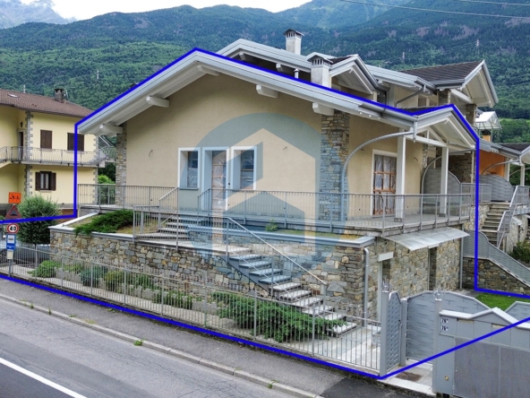Villa Vendita VILLA DI TESTA IN VENDITA A MALONNO - BRE202/T4132
