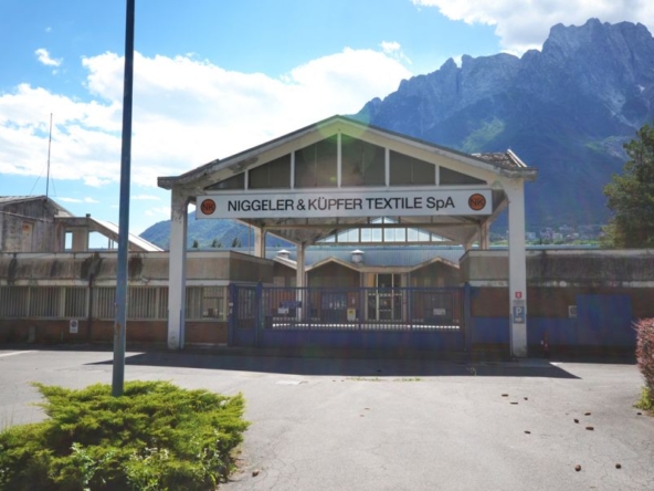 Capannone Vendita CAPANNONE ED UFFICI IN VENDITA A CETO - T0206/BRE1618D