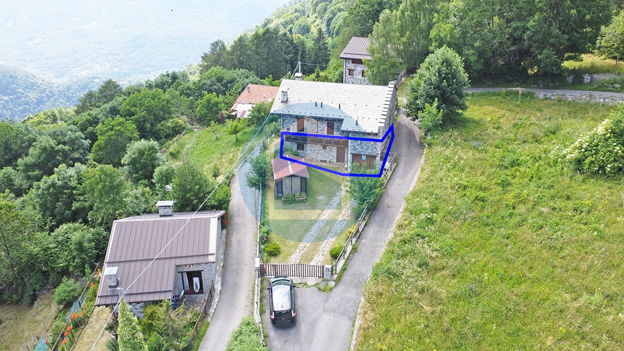 Appartamento Vendita QUADRILOCALE/CHALET IN VENDITA A CEVO - BRE153/T340
