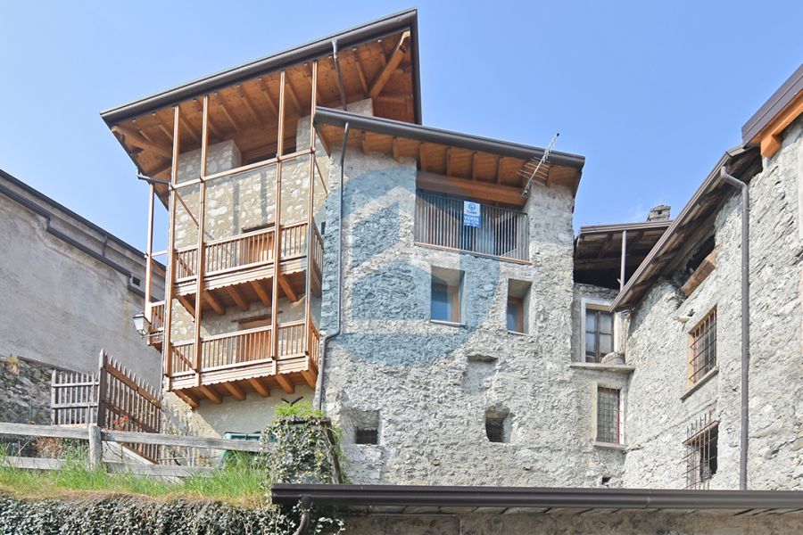 Appartamento Vendita CASA IN VENDITA A CERVENO - BRE105/T4023