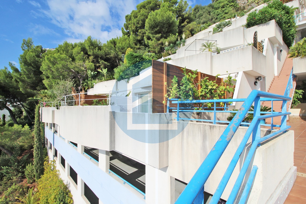 Appartamento Vendita TRILOCALE IN VENDITA A ROQUEBRUNE CAP MARTIN (FRANCIA)