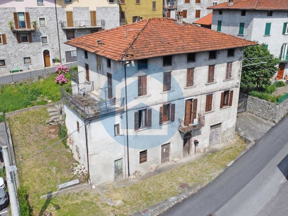 Palazzina Vendita PALAZZINA IN VENDITA A LOSINE - BRE335/T933