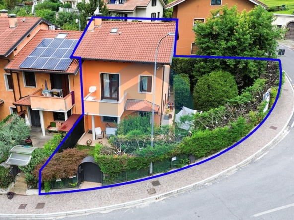 Villa Vendita VILLA A SCHIERA IN VENDITA A DARFO B.T. - DAR201/T541