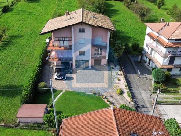 Villa Vendita CASA SINGOLA IN VENDITA AD ENDINE GAIANO - PIS316