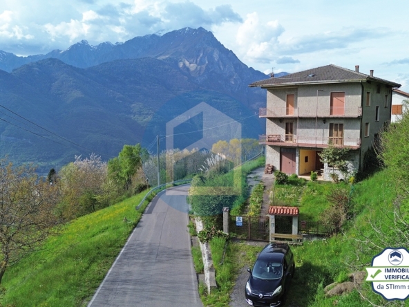 Villa Vendita CASA SINGOLA IN VENDITA A BRENO - BRE310/T542