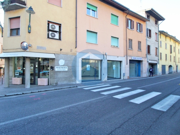 Negozio Affitto NEGOZIO IN AFFITTO A DARFO B.T. - DAR1104/NA104