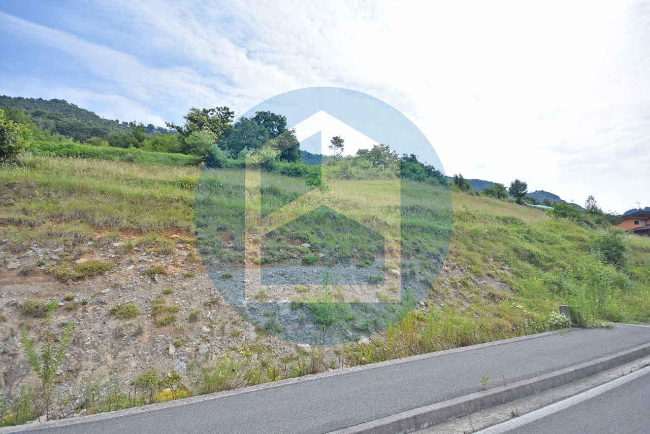 T. Residenziale Vendita TERRENO RESIDENZIALE IN VENDITA A SOVERE - PIS007