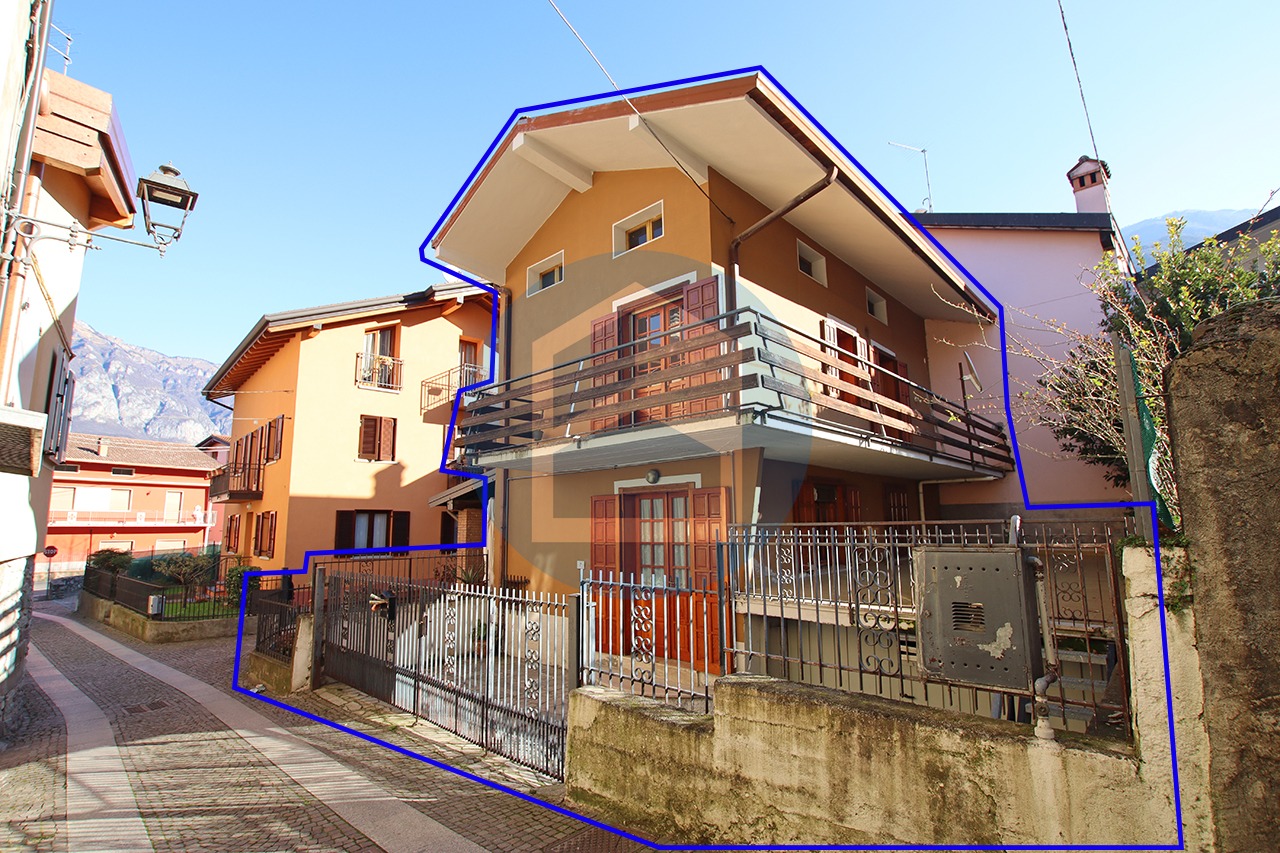 Casa Terracielo Vendita CASA TERRA CIELO IN VENDITA A GIANICO - DAR413/T3167
