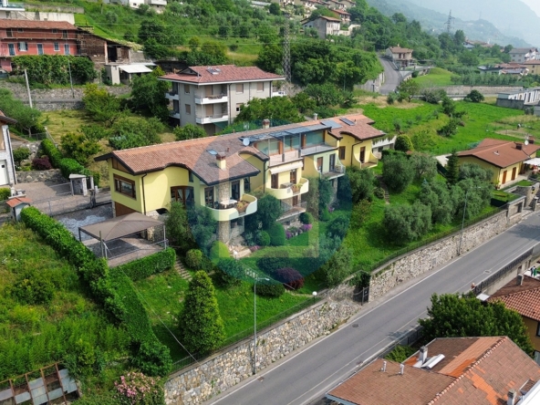 Villa Vendita VILLA IN VENDITA A COSTA VOLPINO - ISE302/T932