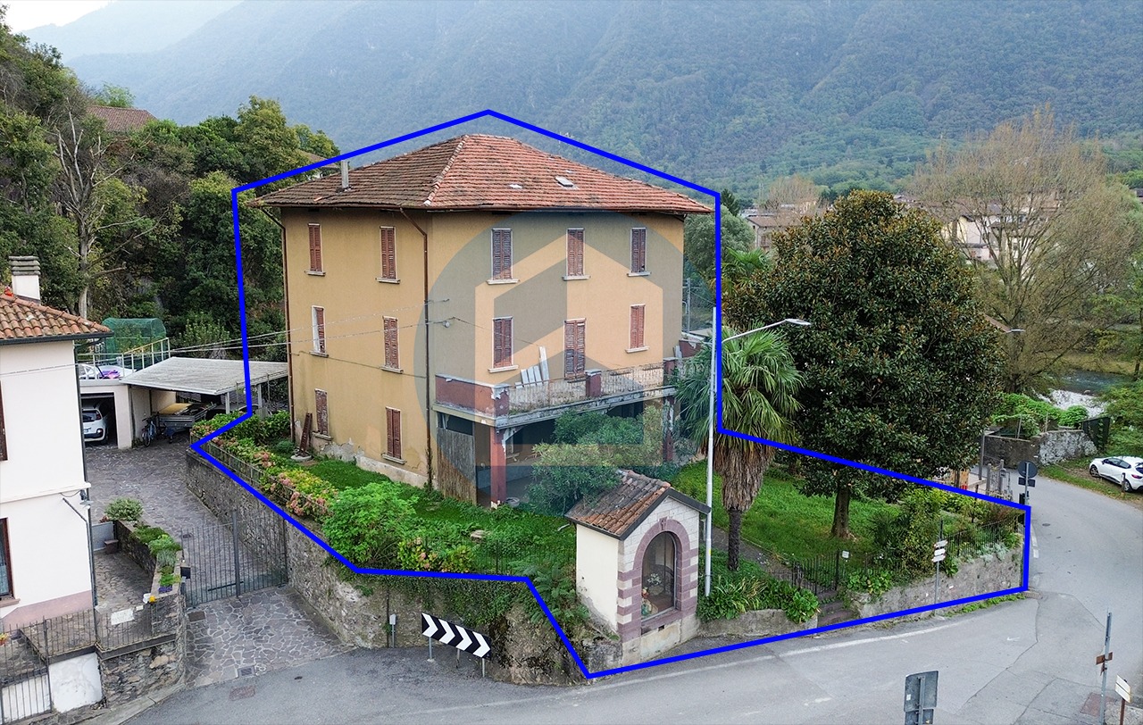 Villa Vendita CASA SINGOLA IN VENDITA A DARFO BOARIO TERME - PIS311