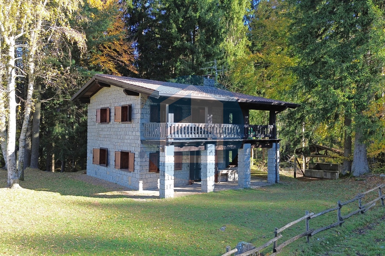 Villa Vendita CASA SINGOLA IN VENDITA AD ARTOGNE - DAR322/T0421