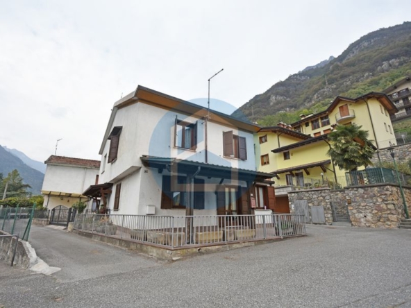 Villa Vendita VILLA BIFAMILIARE IN VENDITA AD ANGOLO TERME - DAR203