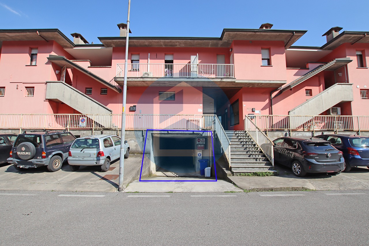 Magazzino Vendita MAGAZZINO IN VENDITA A DARFO B.T. - BRE1604/MT104