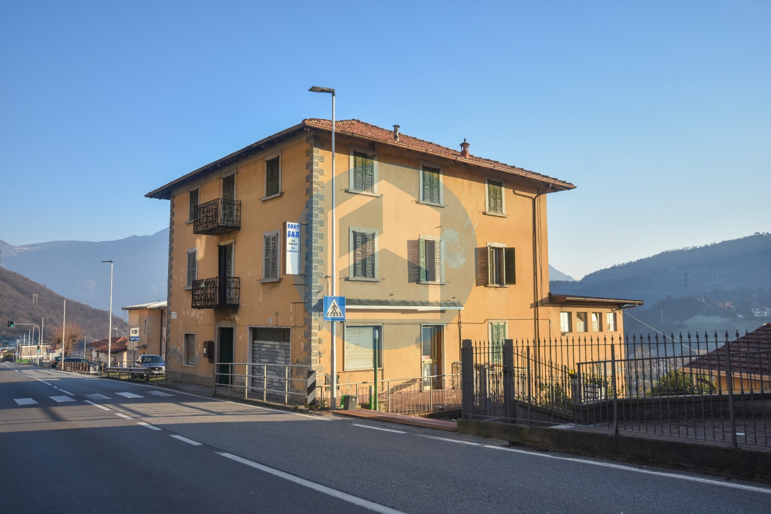 Villa Vendita CASA SINGOLA IN VENDITA A SOVERE - PIS308