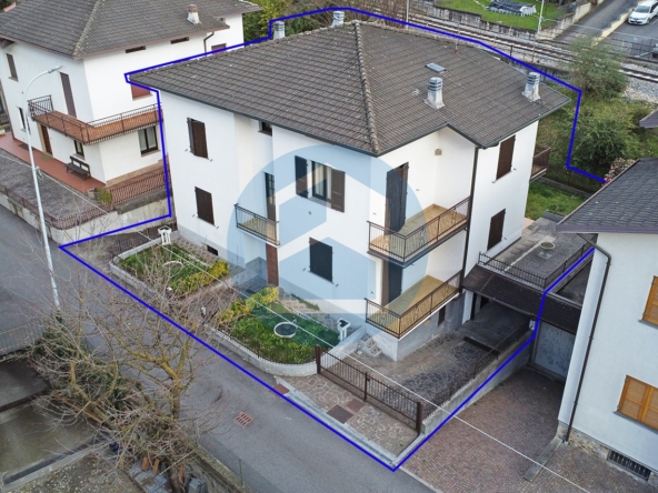 Villa Vendita VILLA SINGOLA IN VENDITA A CETO - BRE314/T4103