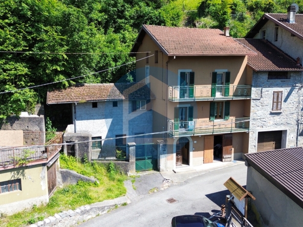 Casa Terracielo Vendita CASA TERRA CIELO IN VENDITA A BIENNO - PIS405 - T3193