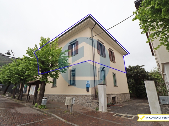 Ufficio Vendita UFFICIO/NEGOZIO IN VENDITA A CAPO DI PONTE - BRE1307