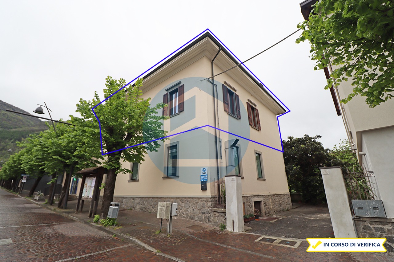 Ufficio Vendita UFFICIO/NEGOZIO IN VENDITA A CAPO DI PONTE - BRE1307