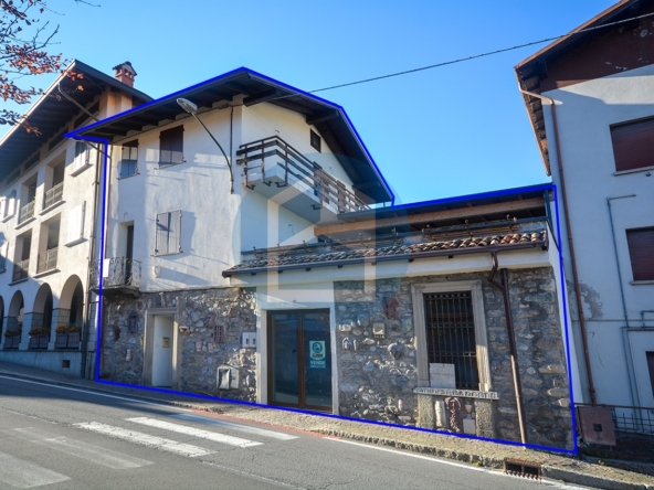 Villa Vendita CASA SINGOLA IN VENDITA A BORNO - BRE311A/T809