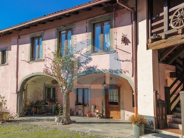 Casa Terracielo Vendita CASA TERRA CIELO IN VENDITA A CERETE - PIS403