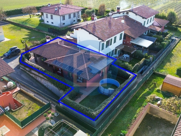 Villa Vendita VILLA IN VENDITA A ERBUSCO - ISE200/T4143