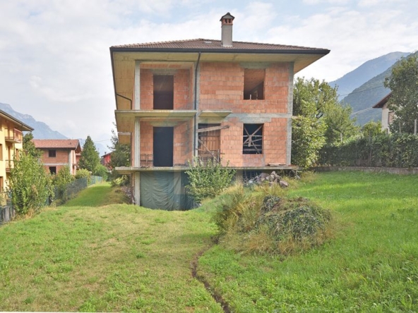 Villa Vendita VILLA BIFAMILIARE IN VENDITA AD ARTOGNE - DAR016/E2