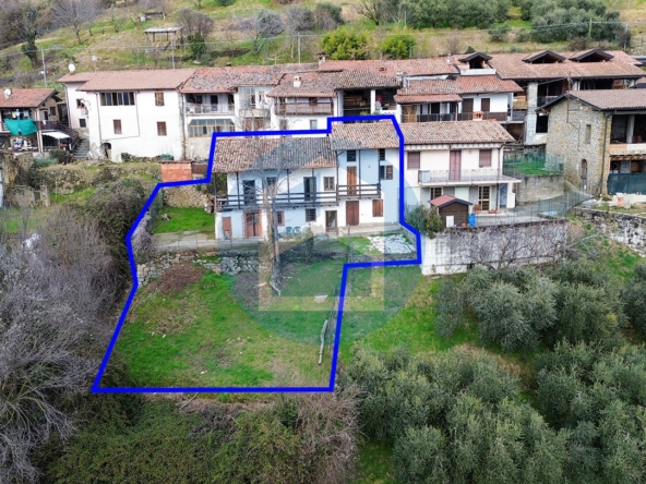 Cascina Vendita RUSTICO IN VENDITA AD ADRARA SAN MARTINO - ISE402/T633