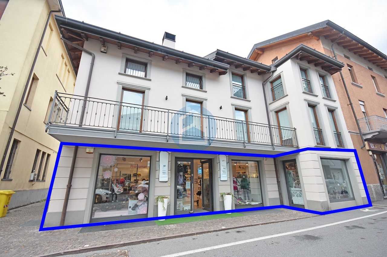 Negozio Affitto NEGOZIO IN LOCAZIONE A DARFO B.T. - DAR1105/T0100