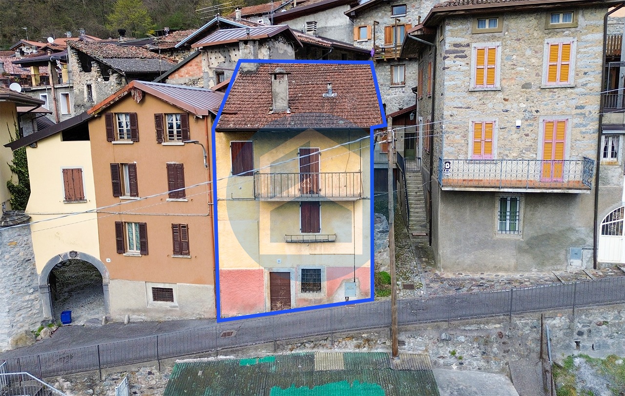 Casa Terracielo Vendita CASA TERRA CIELO IN VENDITA A BIENNO - BRE402/T4152