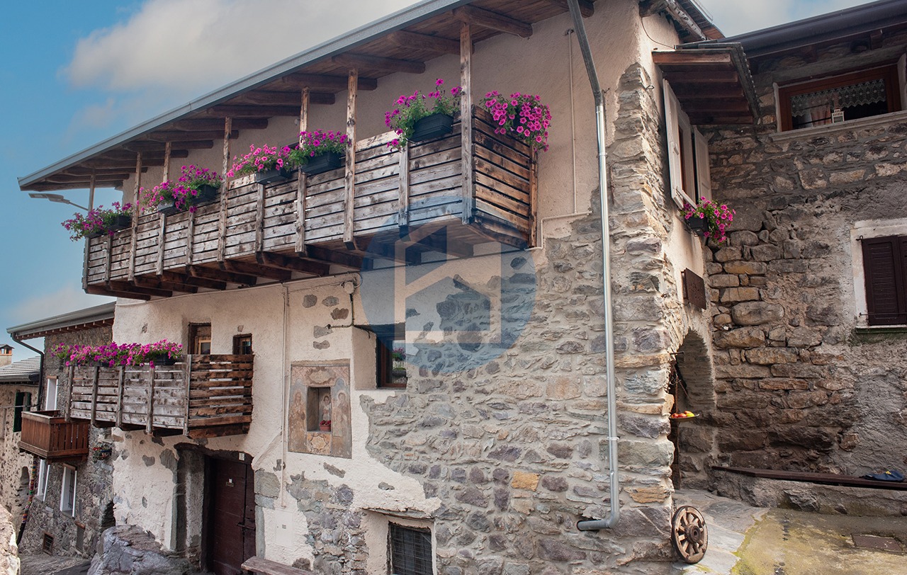 Casa Terracielo Vendita CASA TERRA CIELO IN VENDITA A CAPO DI PONTE - BRE400-A