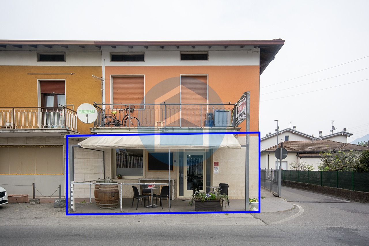 Attività Vendita CEDESI ATTIVITA' DI BAR/TABACCHERIA A COSTA VOLPINO