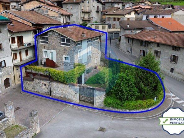 Villa Vendita VILLA SINGOLA IN VENDITA A BRAONE - BRE303/T710