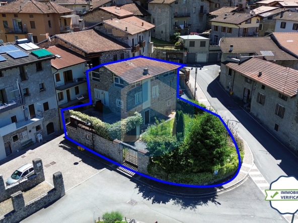 Villa Vendita VILLA SINGOLA IN VENDITA A BRAONE - BRE303/T710