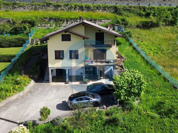 Villa Vendita VILLA SINGOLA IN VENDITA A OSSIMO - PIS301