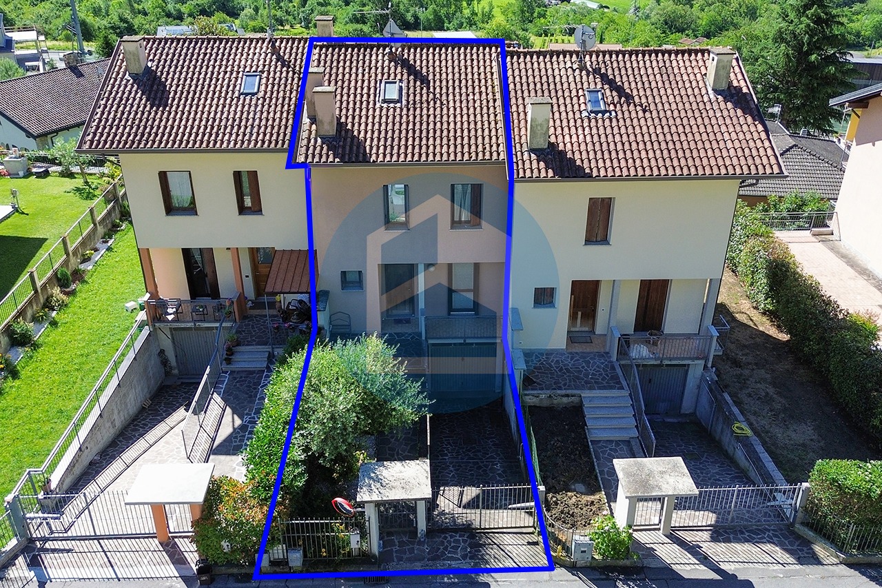 Villa Vendita VILLETTA A SCHIERA IN VENDITA A LOSINE - BRE204/T4159